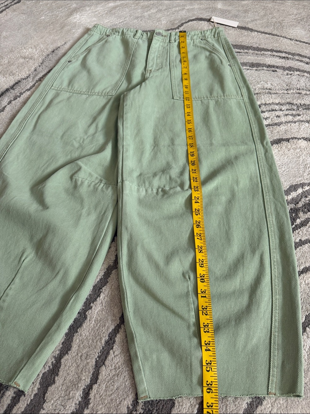 Blank NYC Barrel Leg High Rise Jeans in Pistachio Tone - Picture 10 of 13